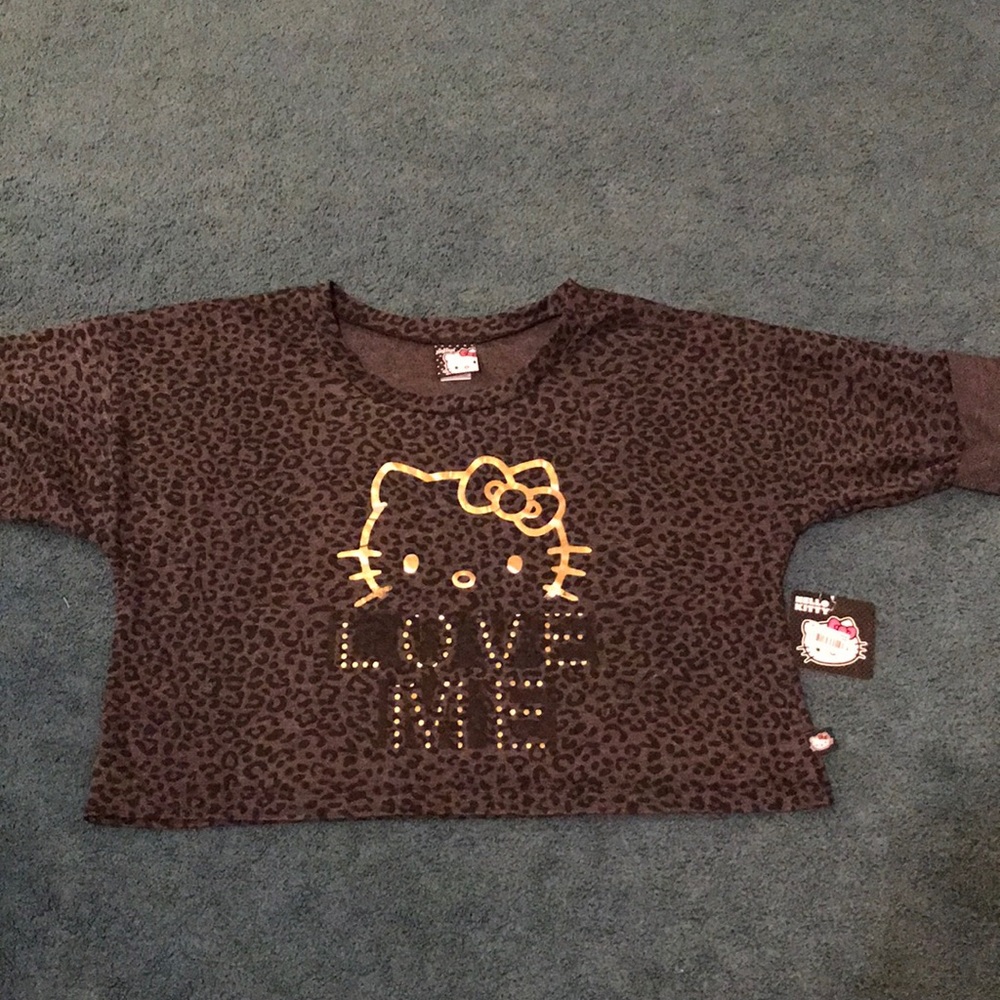 NEVER WORN- Sanrio hello kitty cheetah top